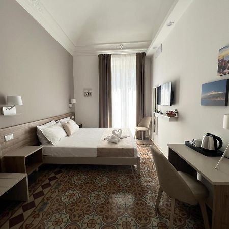 קטאניה Nove Volte B&B מראה חיצוני תמונה