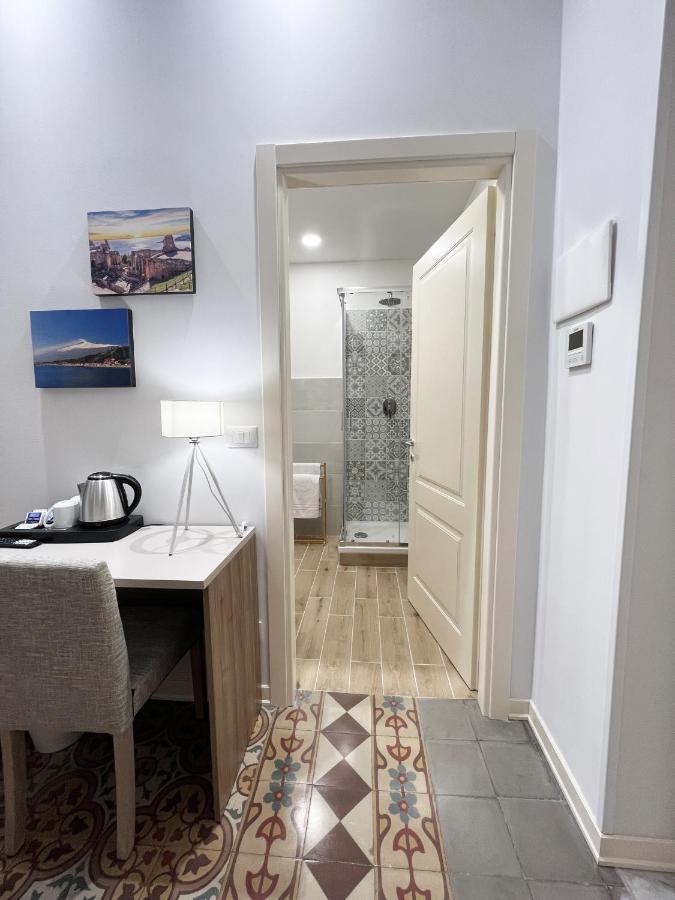 קטאניה Nove Volte B&B מראה חיצוני תמונה